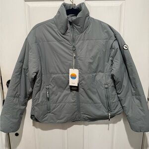 Vuori Canyon Insulated Jacket NWT size small Vintage Pistachio